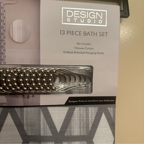 Contemporary Shower Curtain 72”x72” with Roller Rings +Vinyl Liner - Picture 4 of 4